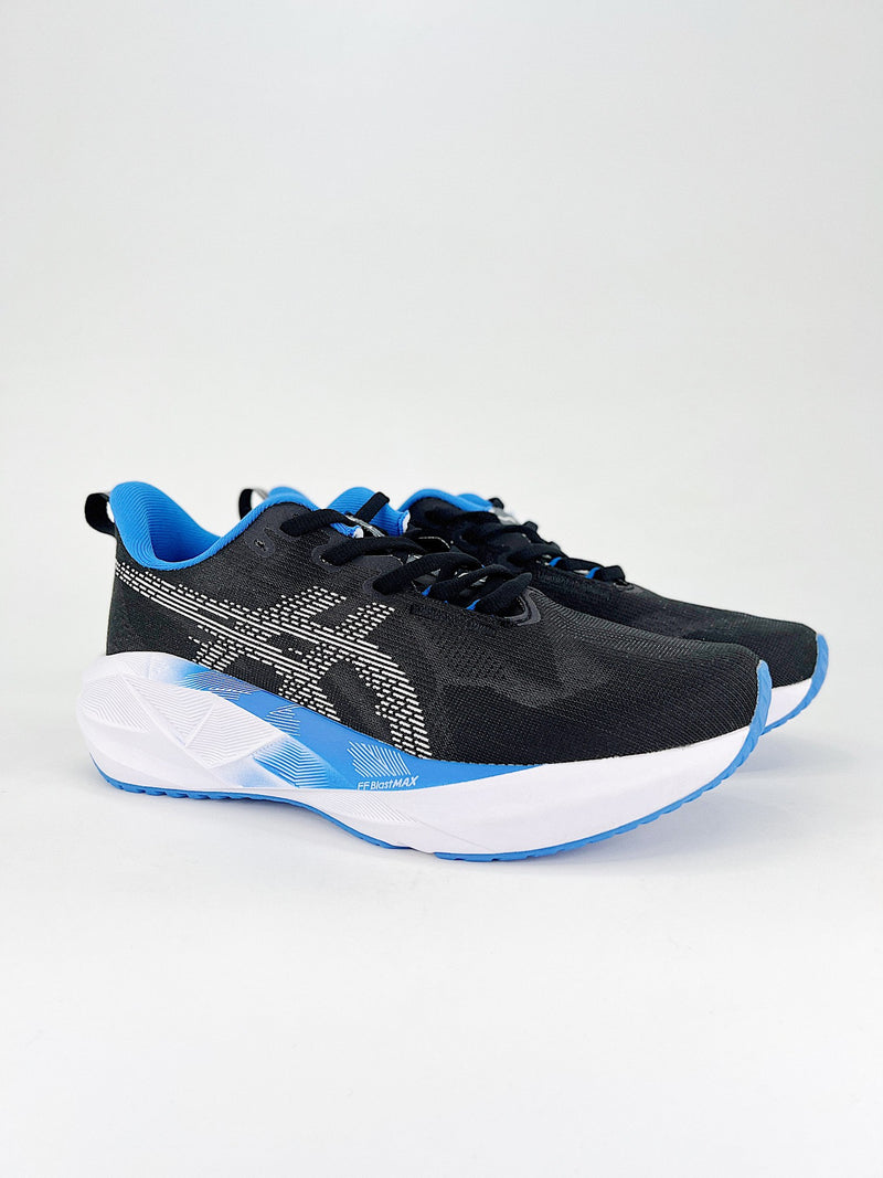 Asics Novablast 5