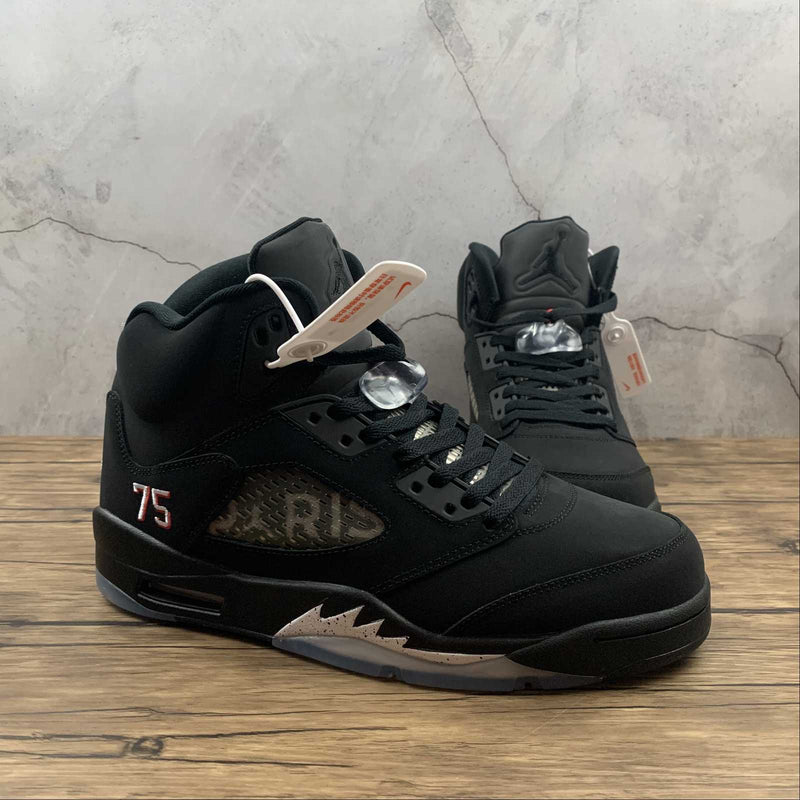 Nike Air Jordan 5 Retro