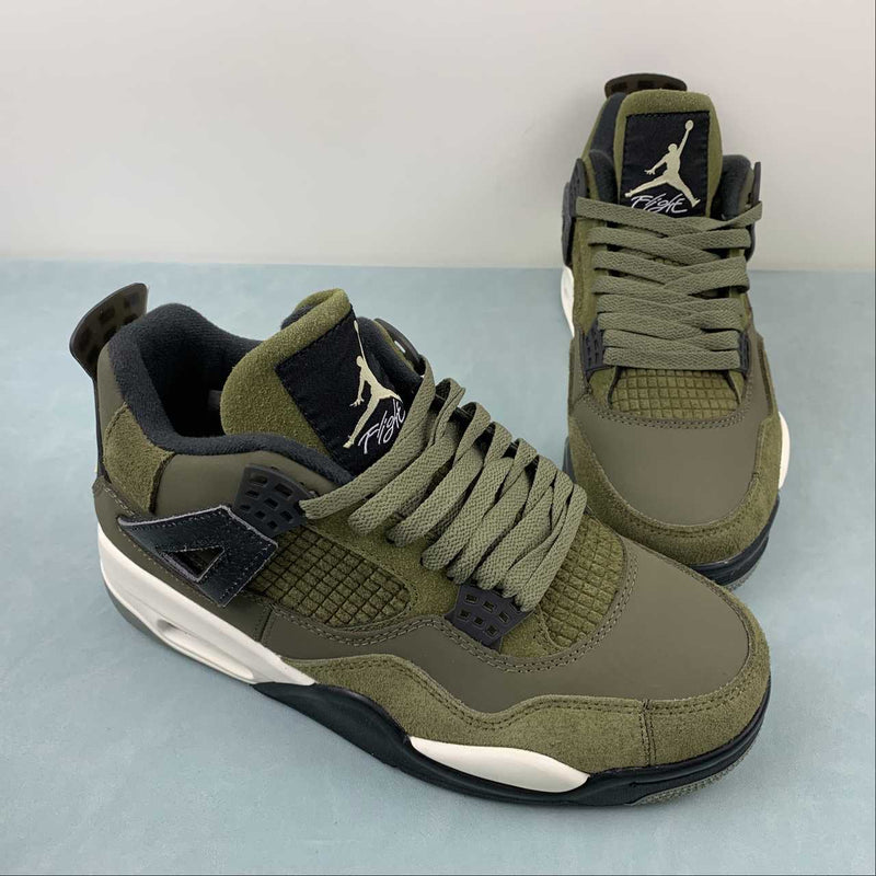 Nike Air Jordan 4 Retrô