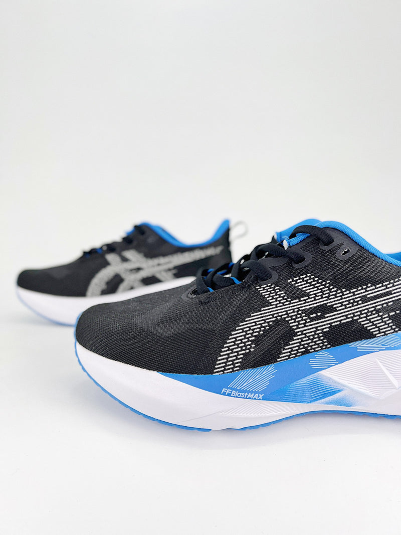 Asics Novablast 5