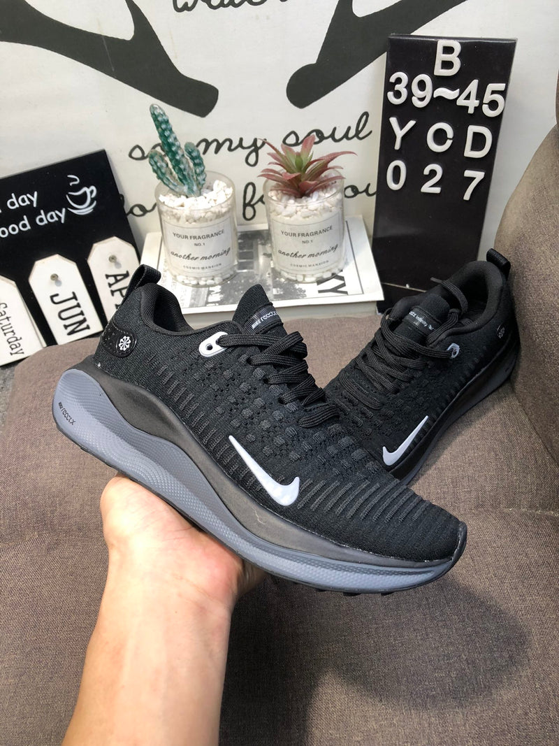 Nike Infinity Run 4