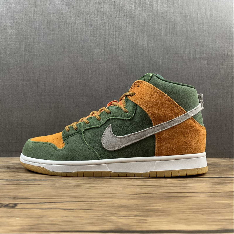 Nike SB Dunk Altas