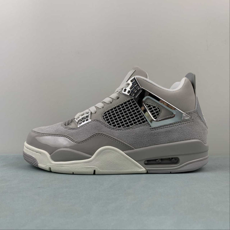 Nike Air Jordan 4 Retro