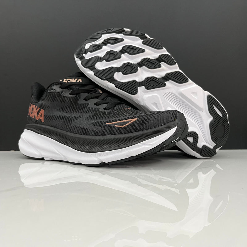 Hoka Clifton 9