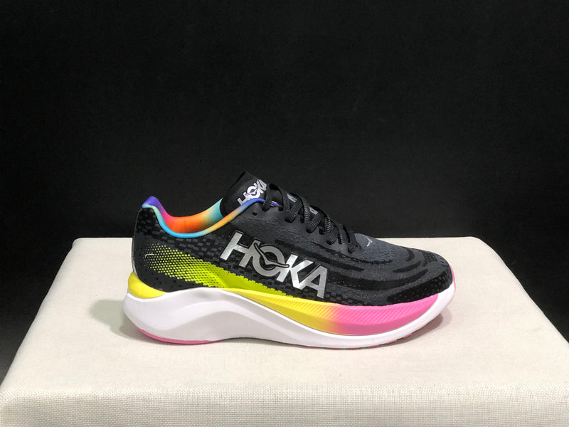 Hoka MachX