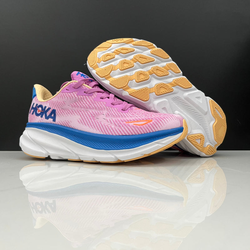 Hoka Clifton 9