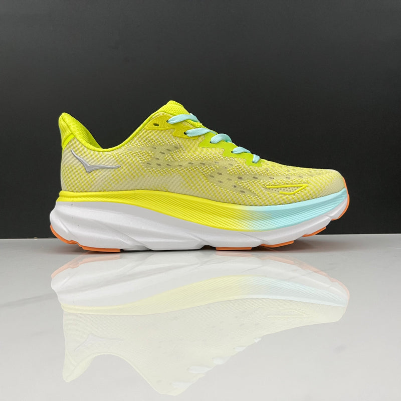 Hoka Clifton 9