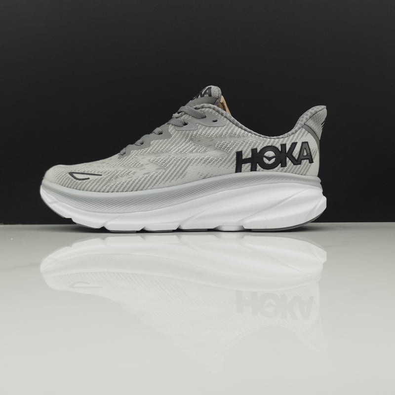 Hoka Clifton 9