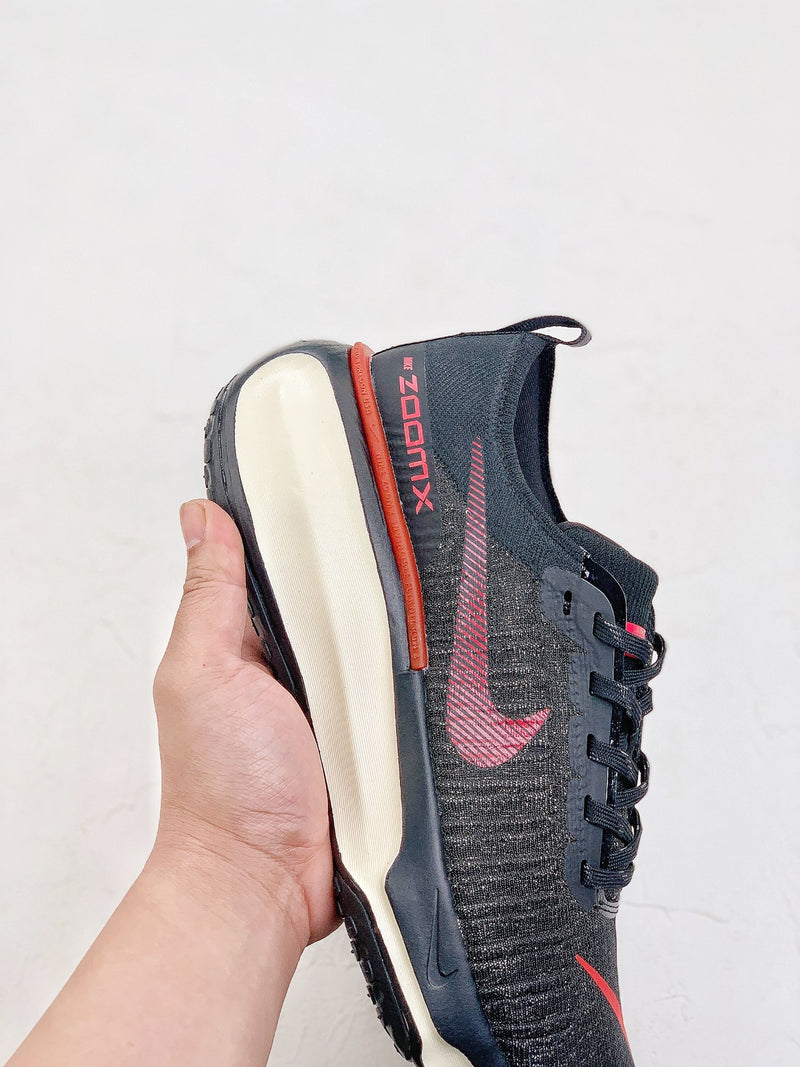 Nike Air Zoom X Invencible Run 3