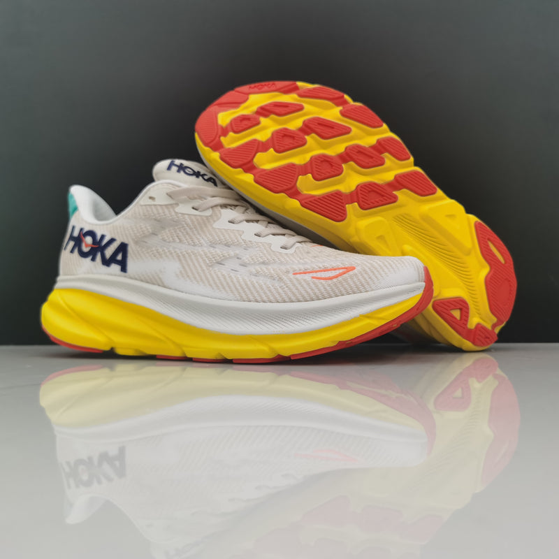 Hoka Clifton 9