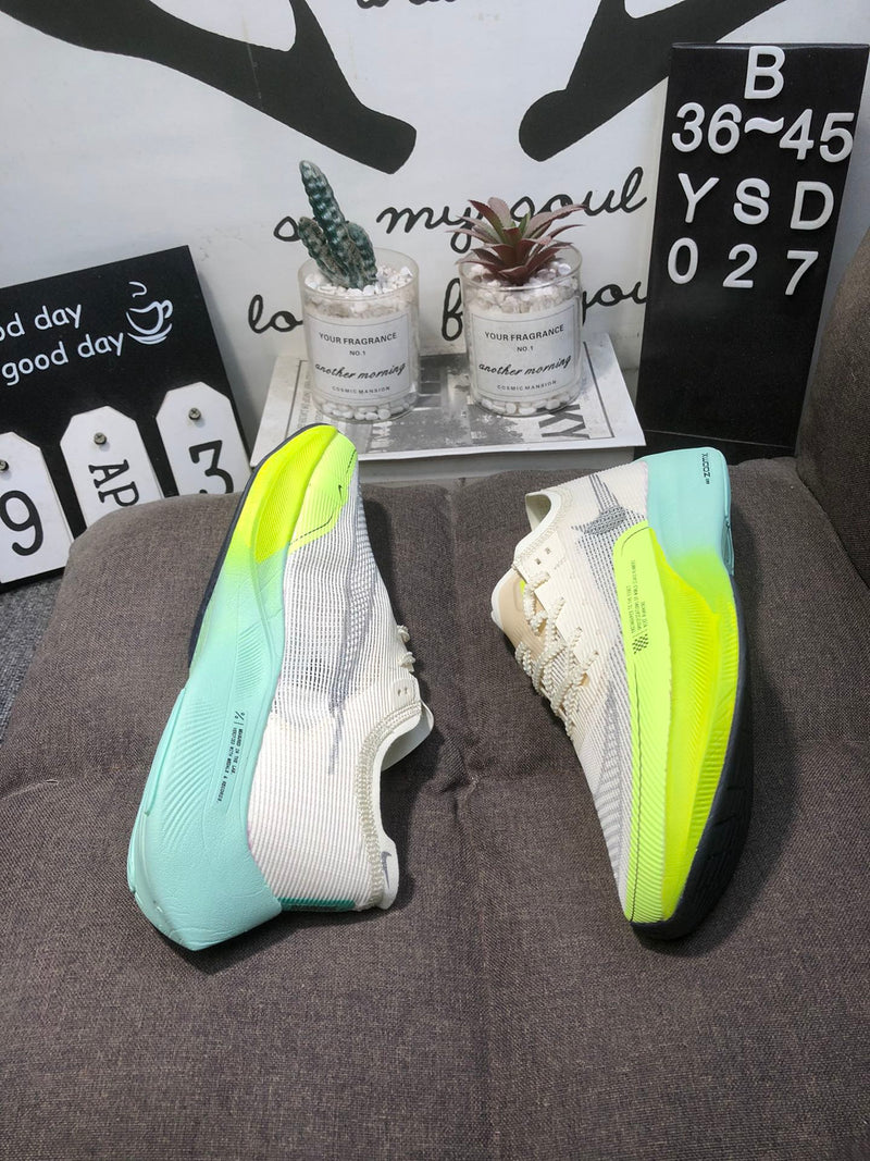 Nike Air ZoomX Vaporfly Siguiente