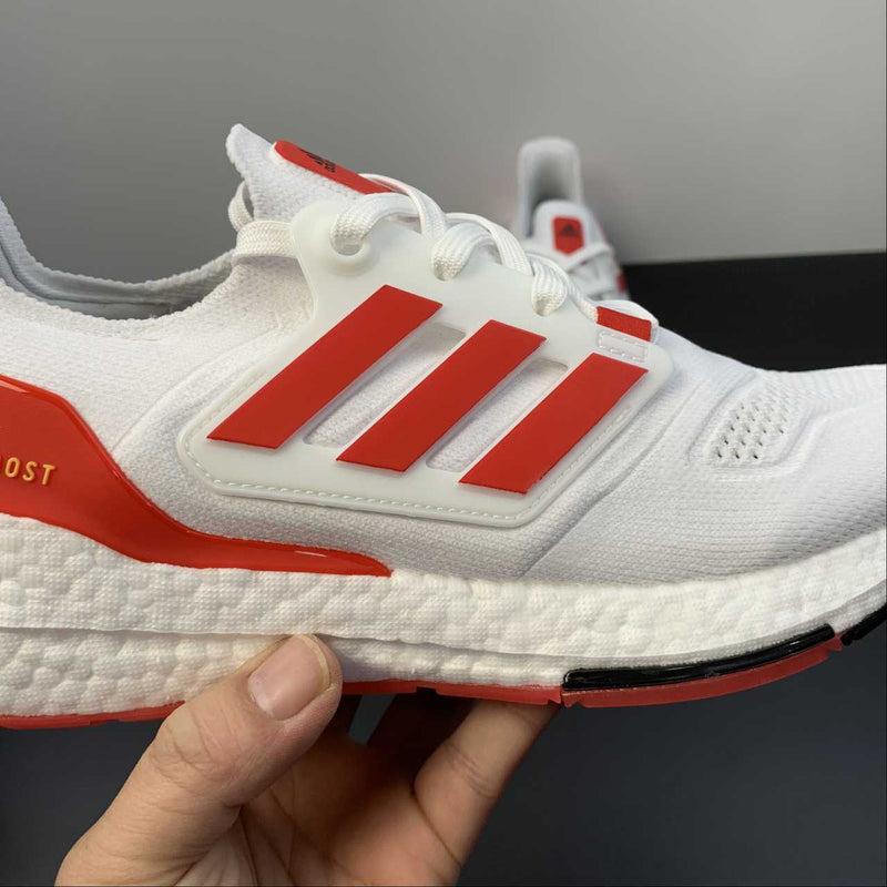 Adidas Ultraboost 22