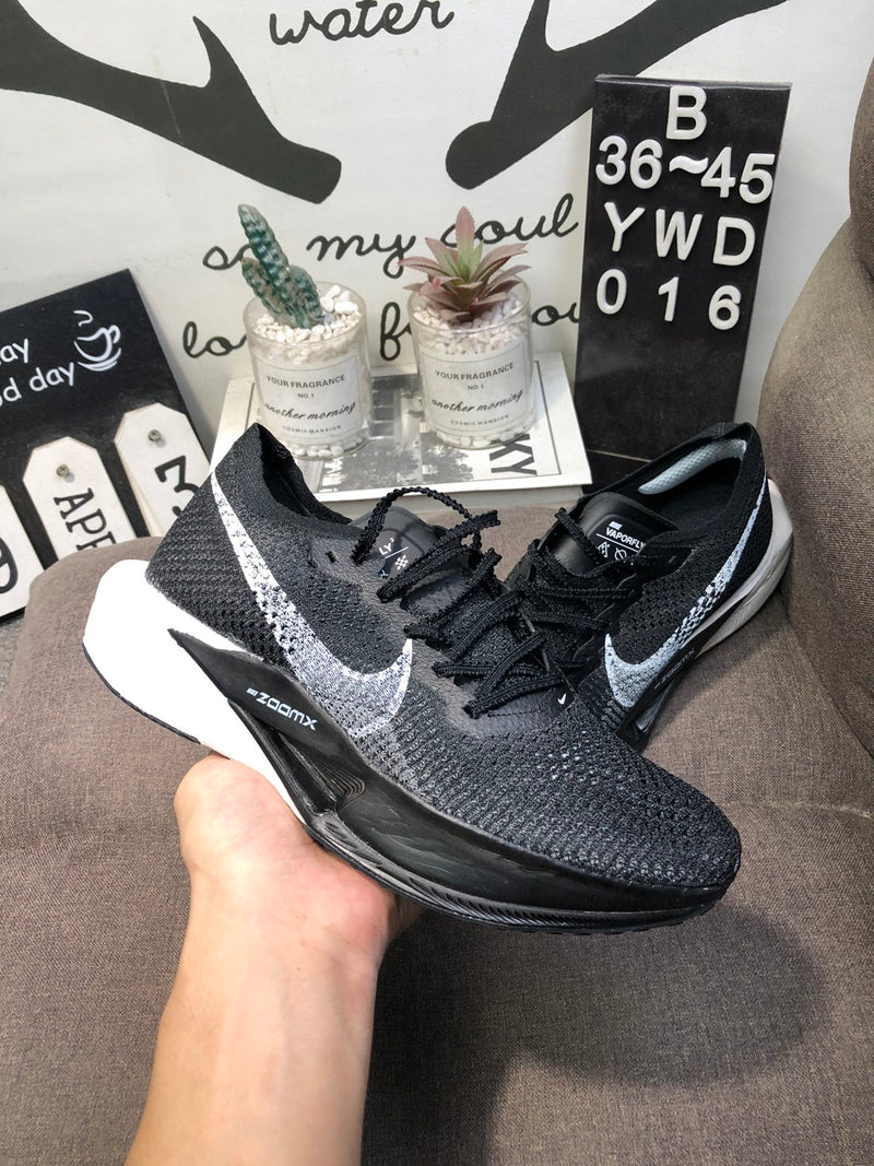 Nike Air Zoom X Vaporfly 3