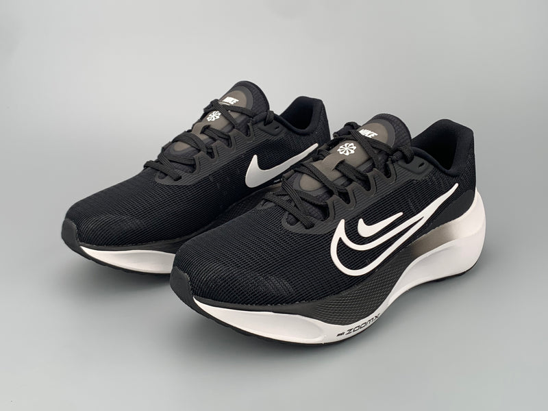 Nike Air ZoomX Fly 5