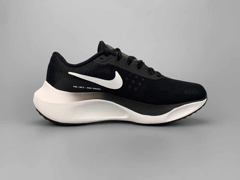 Nike Air ZoomX Fly 5