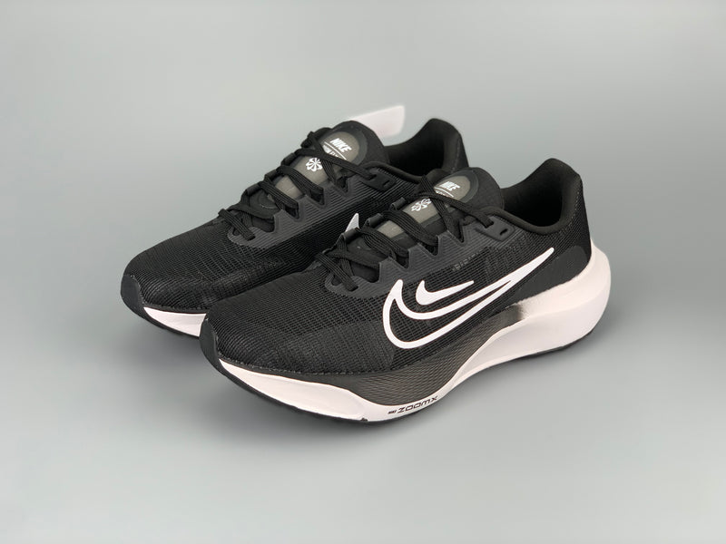 Nike Air ZoomX Fly 5