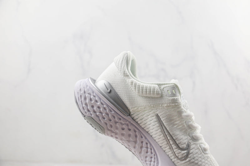 Nike Air ZoomX Invincible Run FK