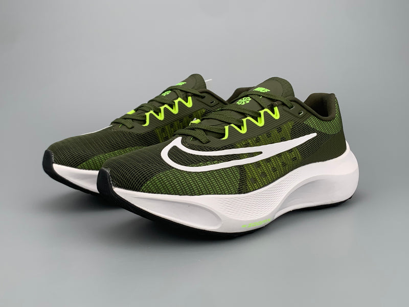 Nike Air ZoomX Fly 5