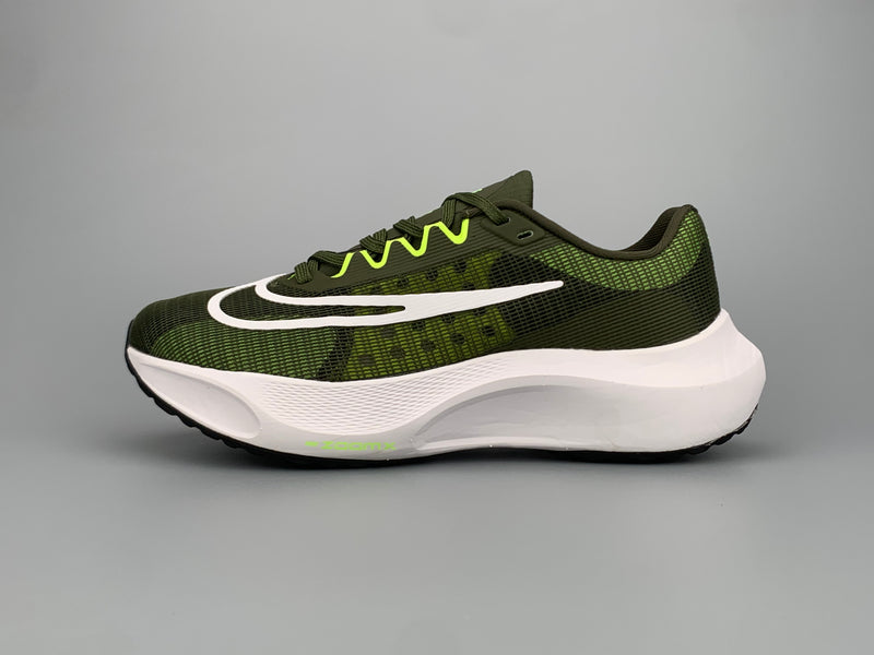 Nike Air ZoomX Fly 5