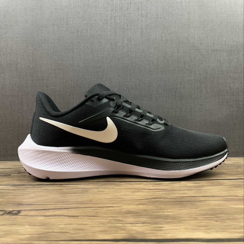 Nike Air Zoom Pegaso 39 