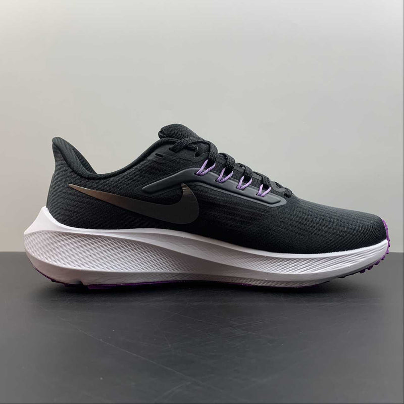 Nike Air Zoom Pegaso 39 