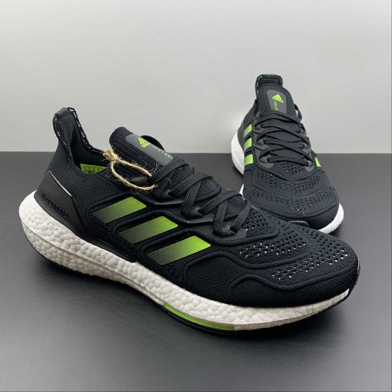 Adidas Ultraboost 22