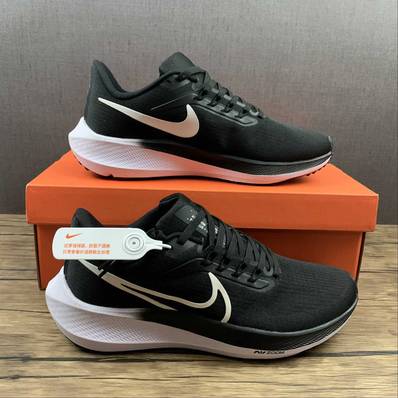 Nike Air Zoom Pegaso 39 