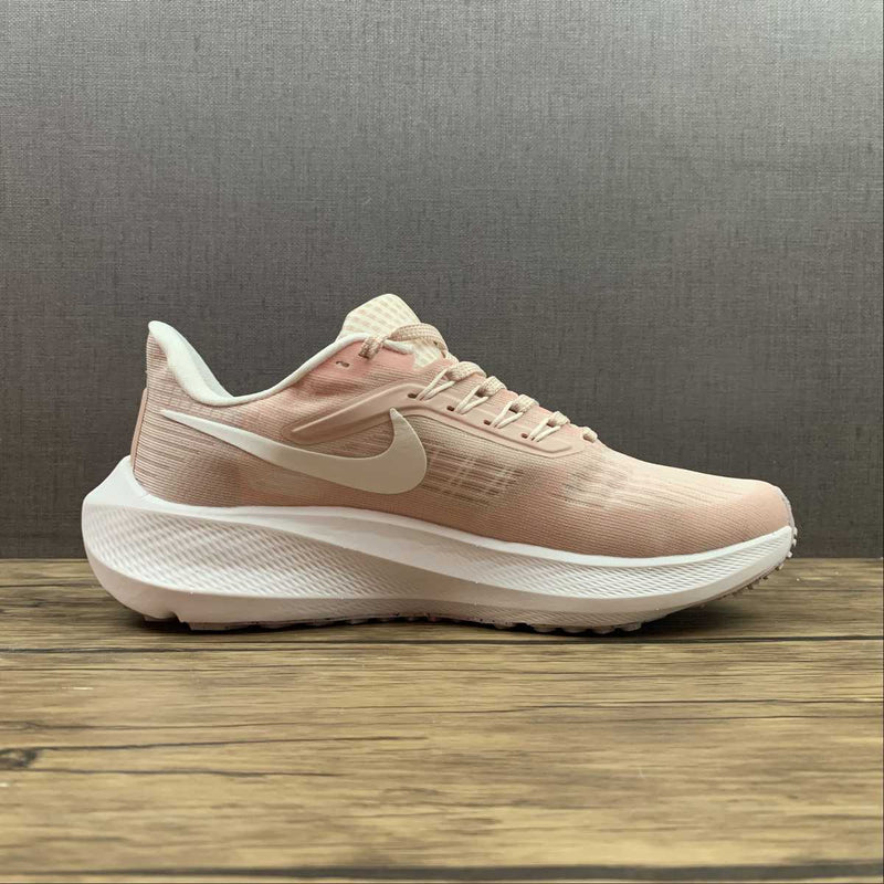 Nike Air Zoom Pegaso 39 