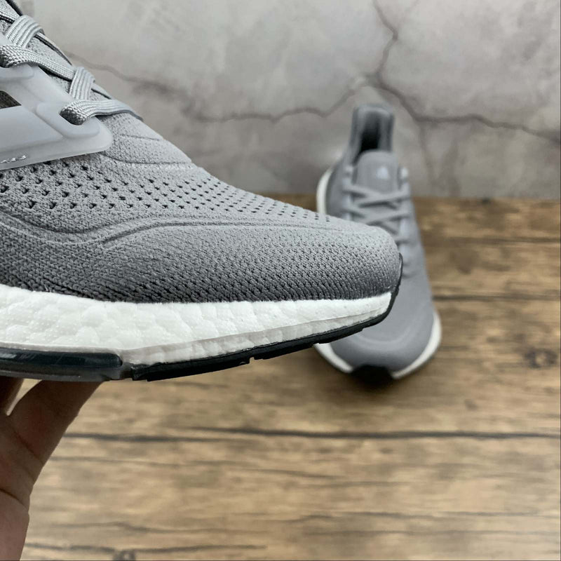 adidas ultraboost 21