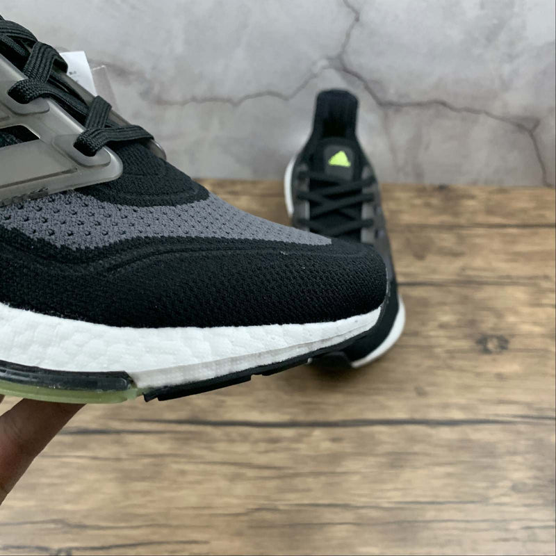 adidas ultraboost 21